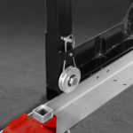 32" Portable Sawmill (5 x Blades Included), 459cc 15HP E-Start Gasoline Engine, 29" Board Width, 20' Track Length (13' Track Length + 6.6' Track Extension Included) , SM-32